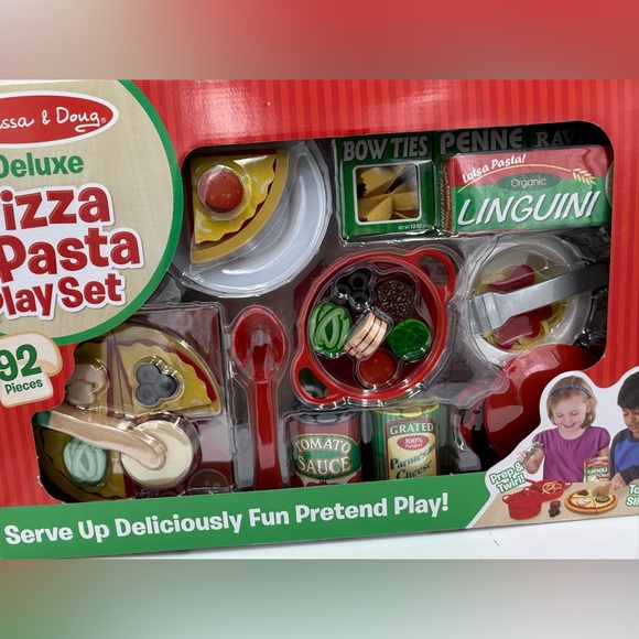 Melissa And Doug Deluxe Pizza and Pasta Play Set. - Picture 4 of 5